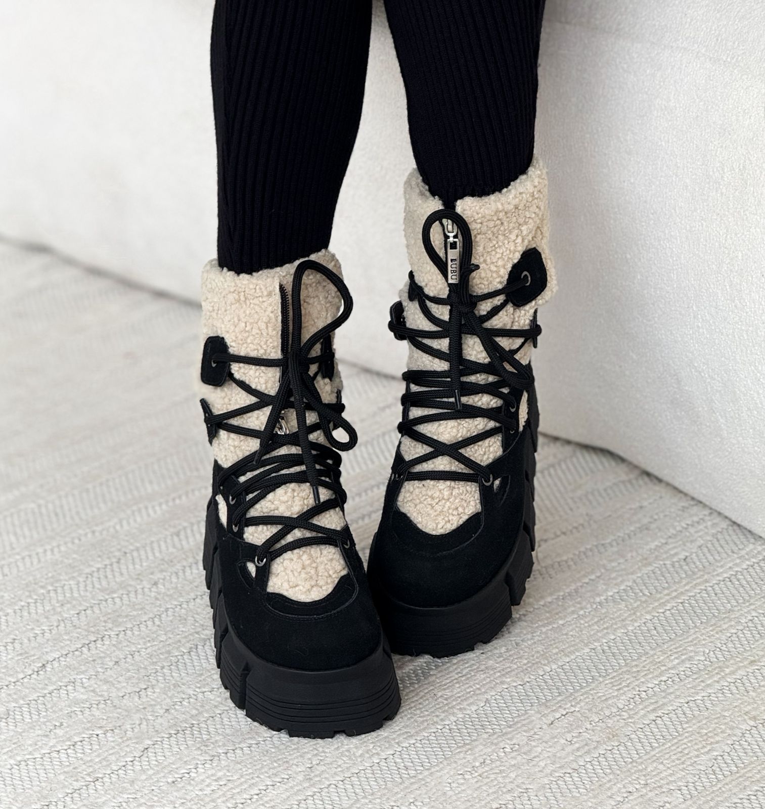 BOTA COTURNO PELO BUBU TEDDY