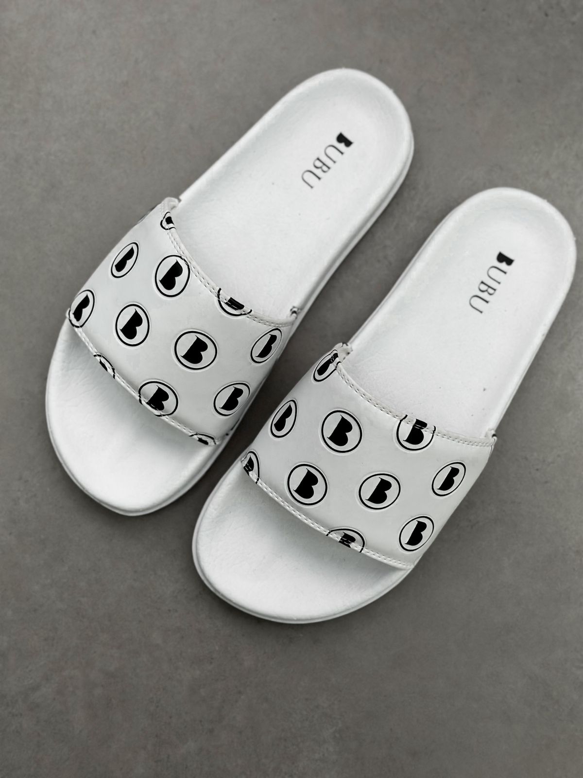 MYBUBU CHINELO SLIDE LOGO