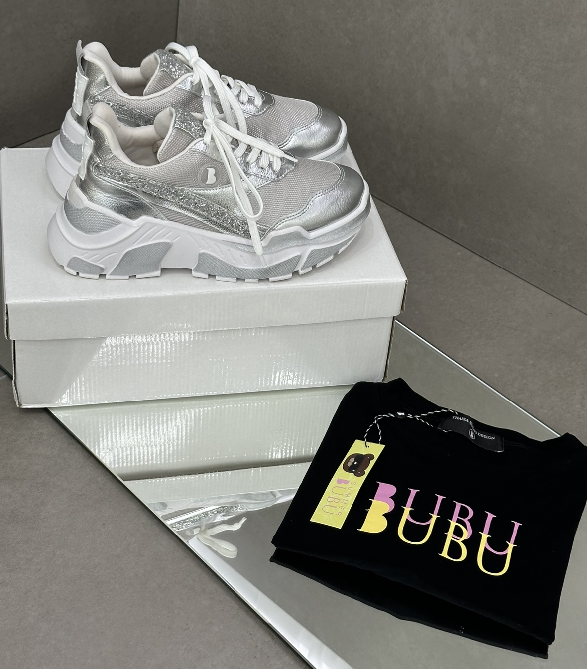 TNIS BUBU METALLIC 
