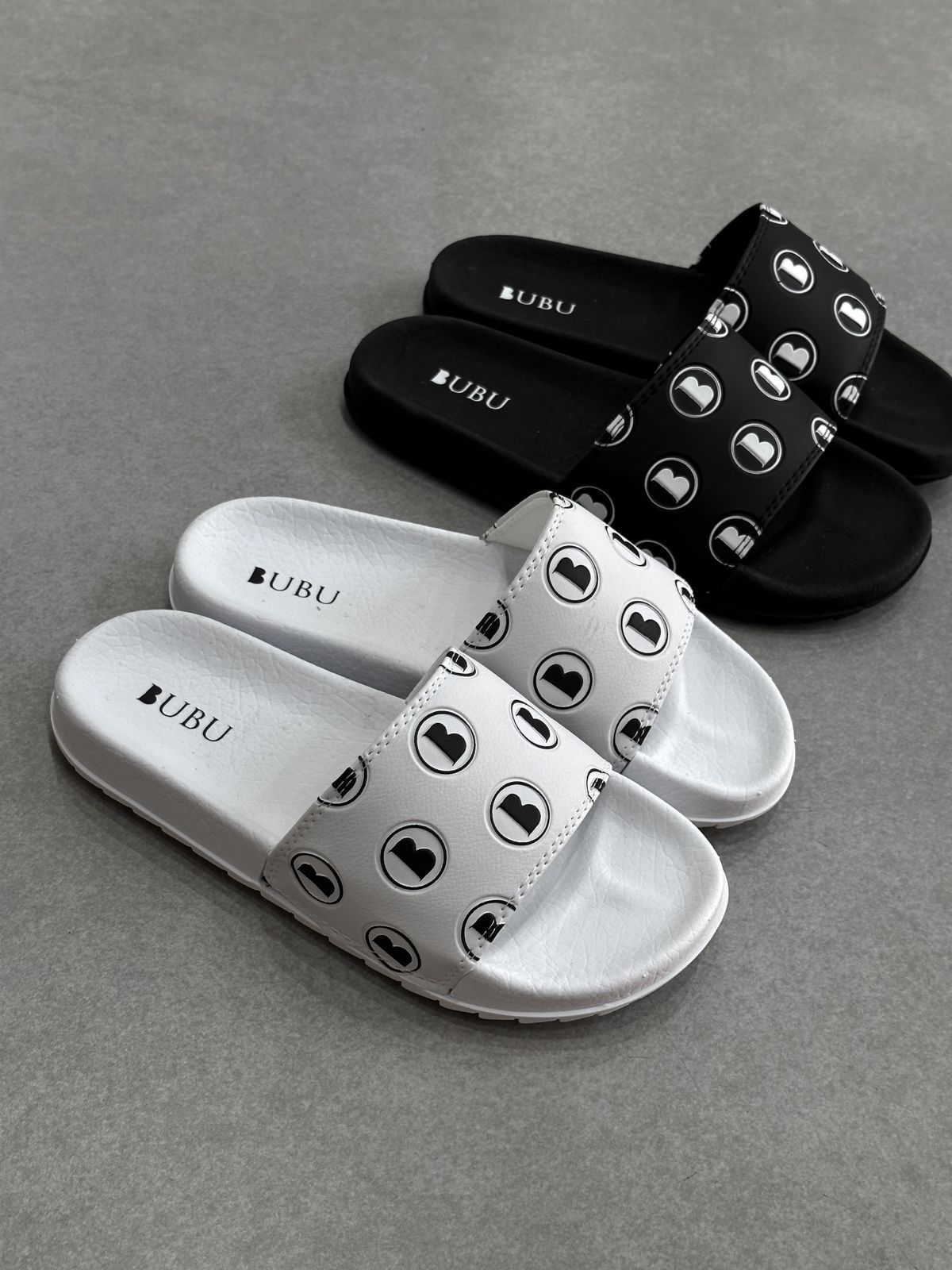 MYBUBU CHINELO SLIDE LOGO